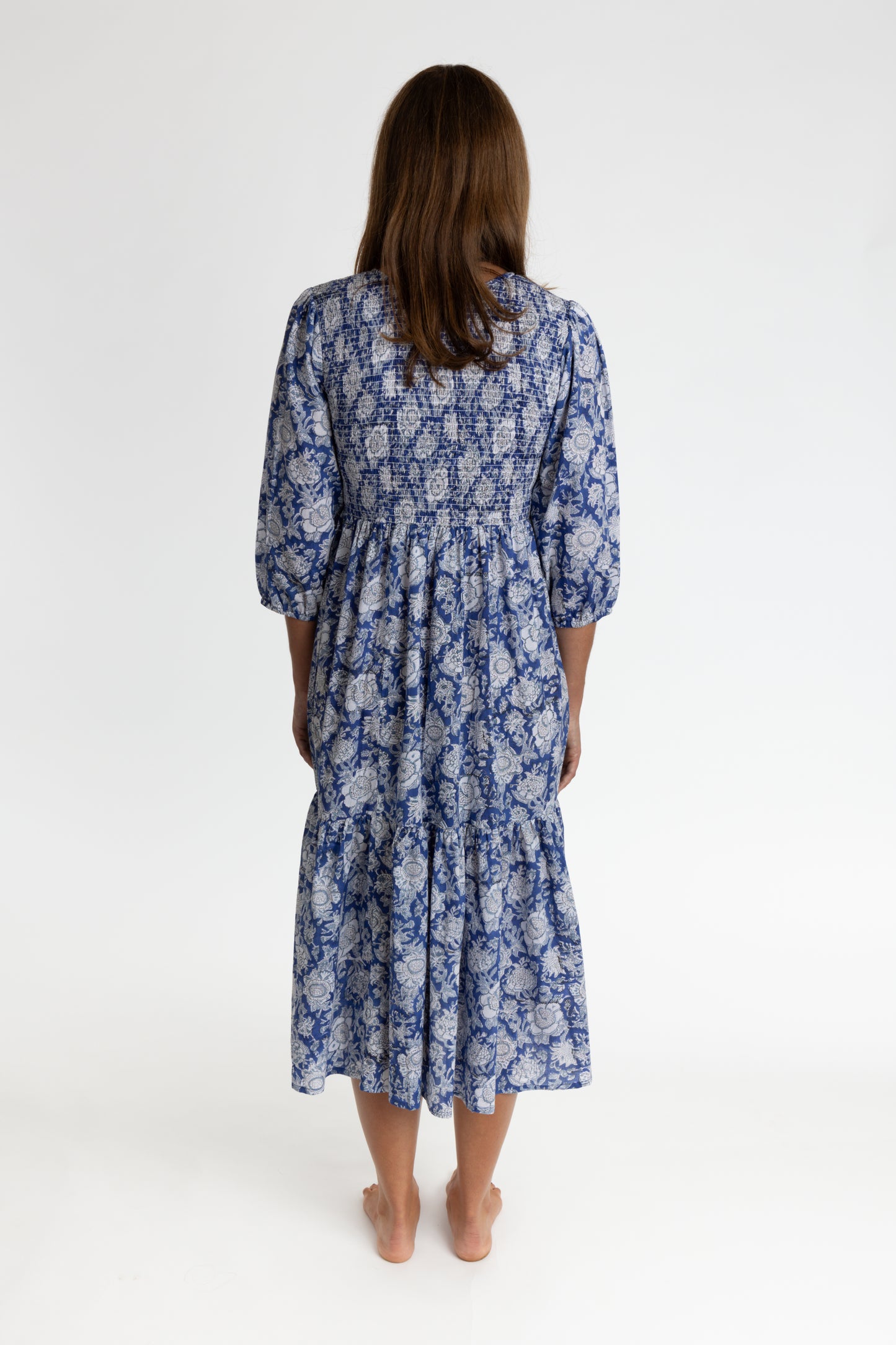 Isaura Midi Blue Lace Block