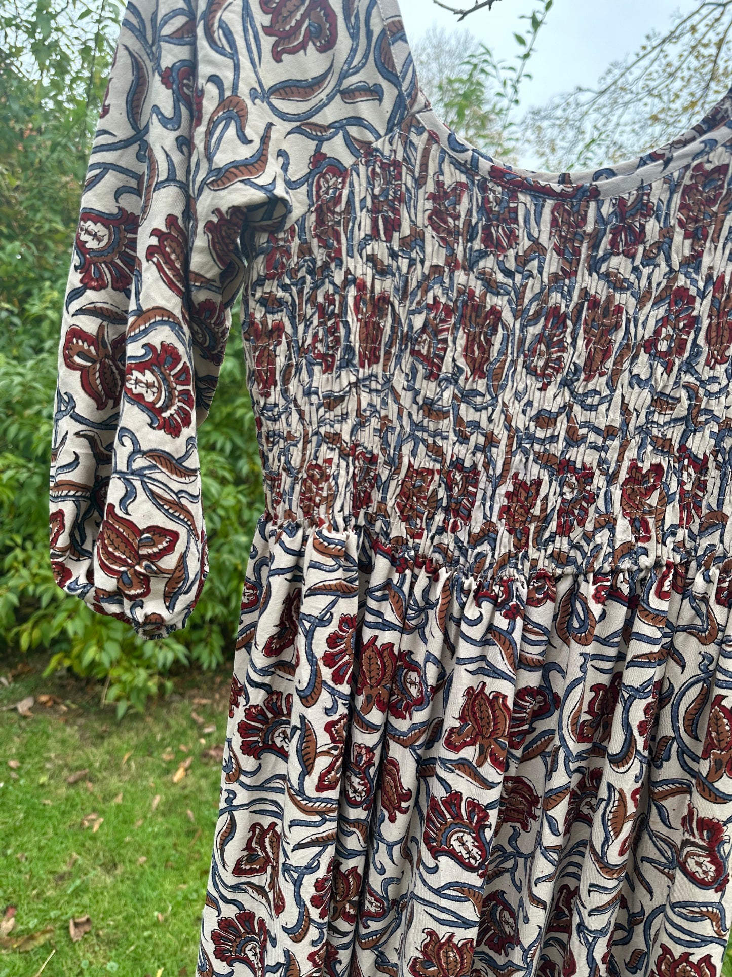 Small Batch Thistle Gown/Jewel Garden Block