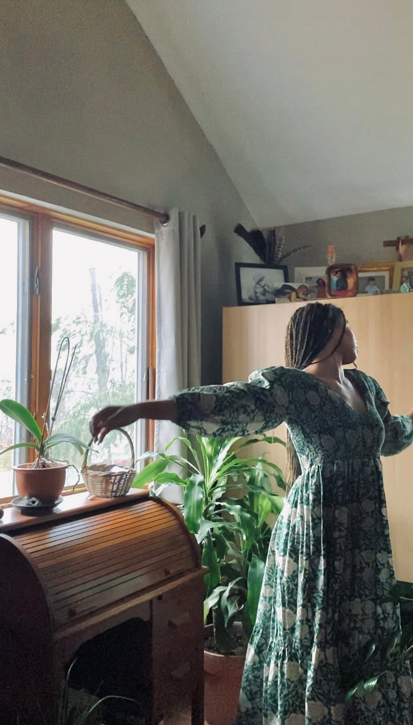 The Isaura Dress Evergreen Block - Hand Block Print Dress